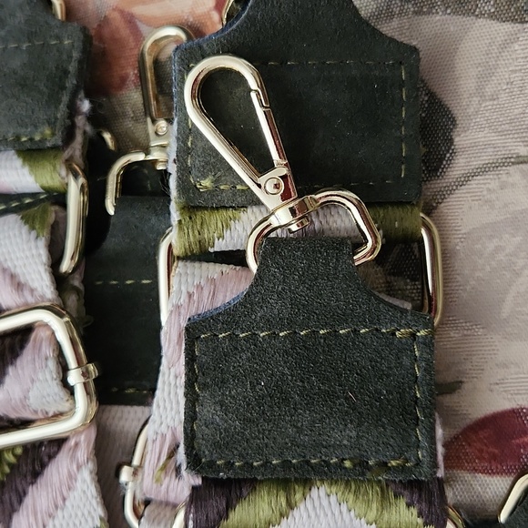 #39-Strap for crossbody use or guitar Embroidered Rose, brown, olive and beige X - Picture 2 of 2